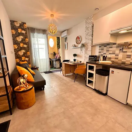 Coeur Delille Fshh Apartahotel