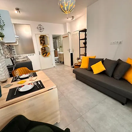 Coeur Delille Fshh Apartahotel