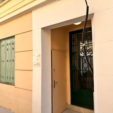 Apartahotel Coeur Delille Fshh Niza